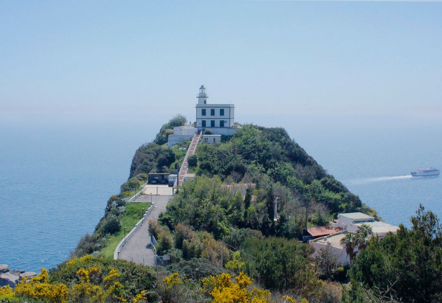 faro di miseno