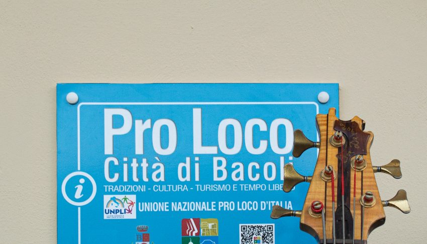 “Info Point, Accoglienza e Arte: La Pro Loco Città di Bacoli”
